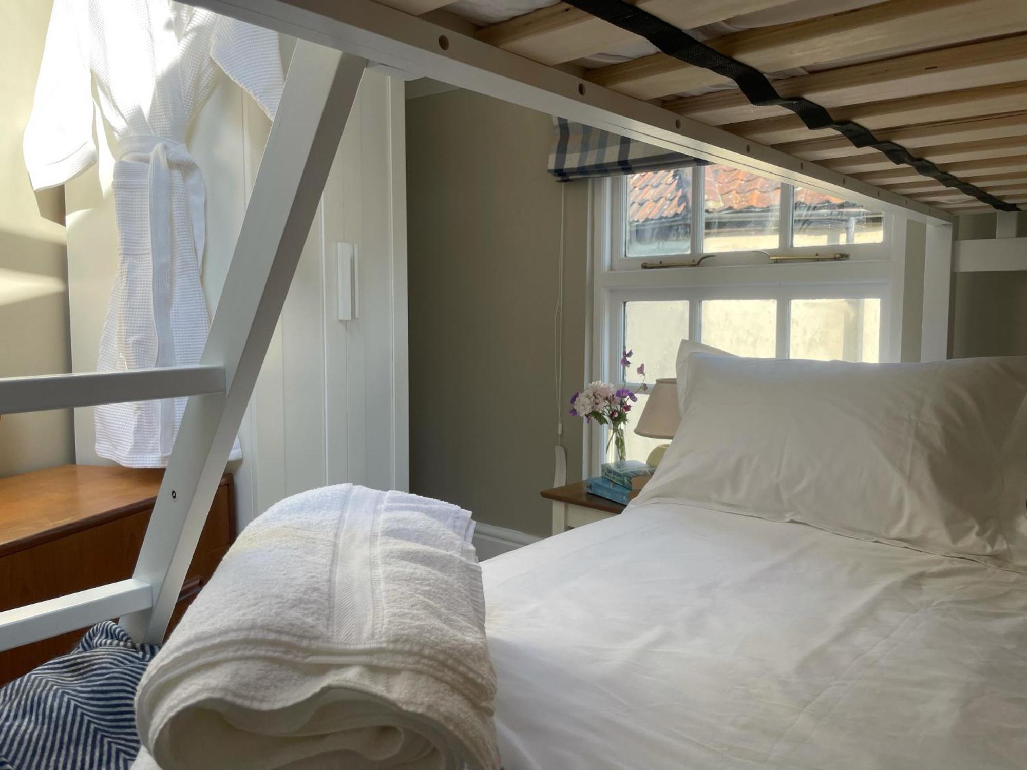 Gorgeous Country Cottage On Outskirts Of Bath With Wood Fired Hot Tub Midford Extérieur photo
